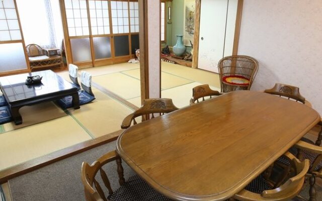 Morogeya Ryokan