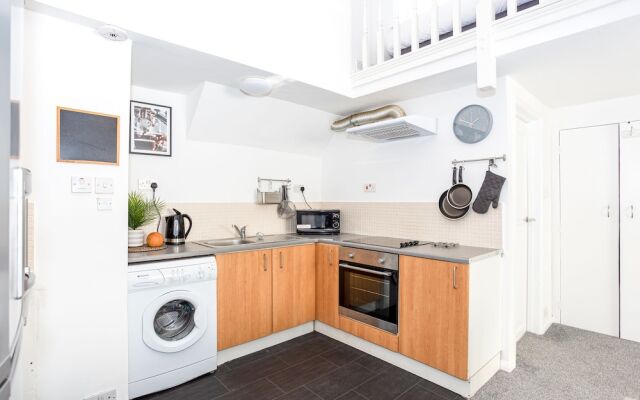 Elmsleigh Lofts by Sorted Stay
