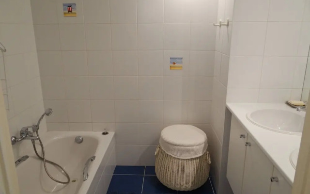 Apartment in Nieuwpoort With Terrace