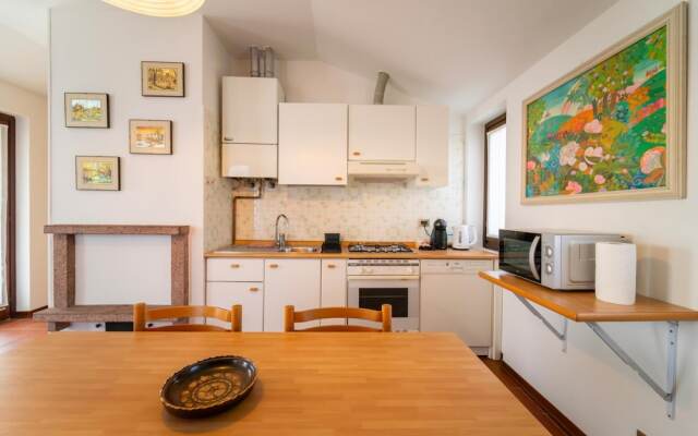 Marigold Apartment by Wonderful Italy