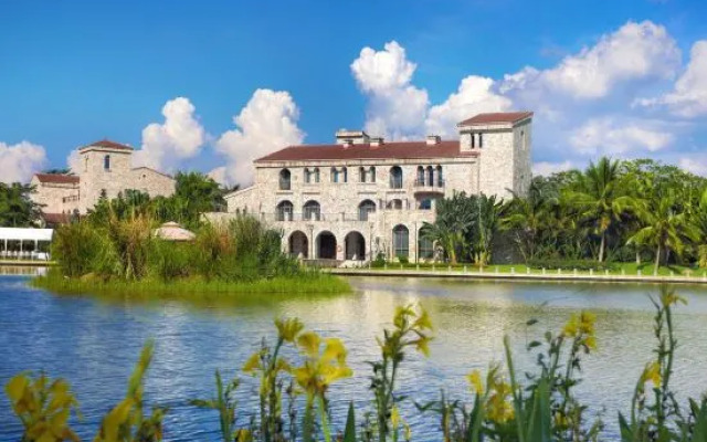 Xikang Yunshe Wellness & Resort Hainan