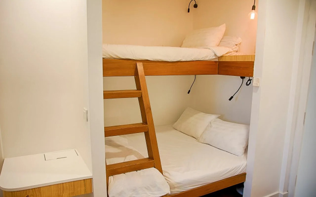 Outpost at The Green Penthouse