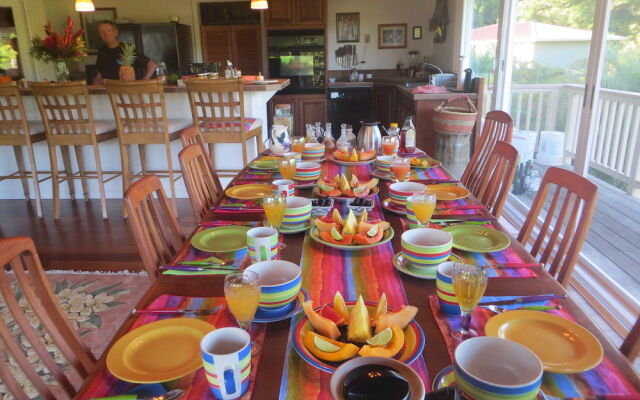 Hale Ho'o Maha Bed & Breakfast