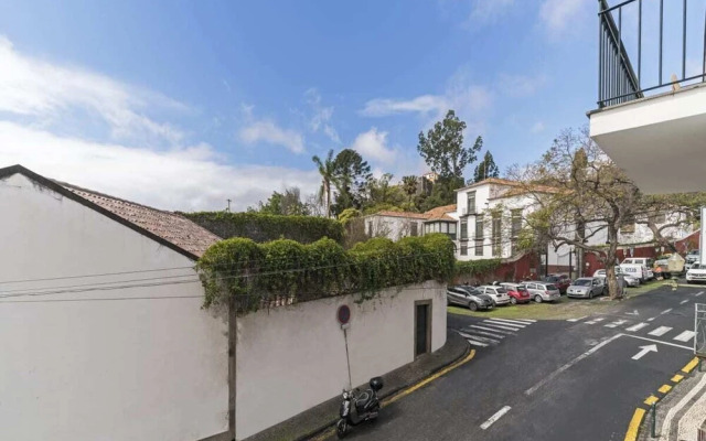 Santa Clara I, Vacations With Culture and History