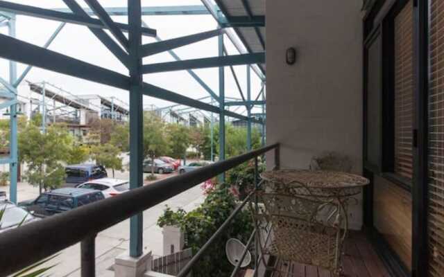 Fremantle Terrace Townhouse