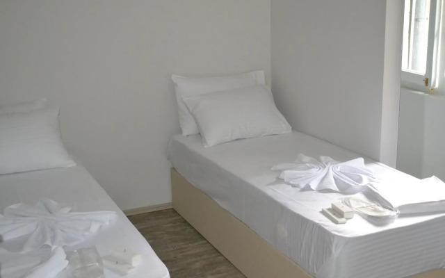 Guest House 36