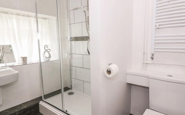 Cockerel Cottage, Llanybydder