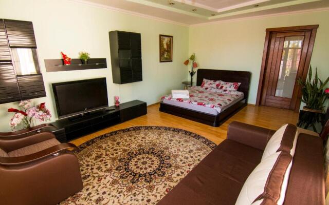 Beautiful Apartments in Villa near Airport
