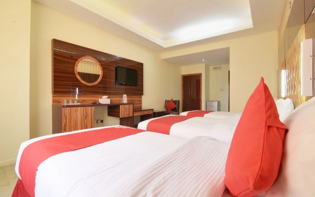 Burj Nahar Hotel by OYO Rooms