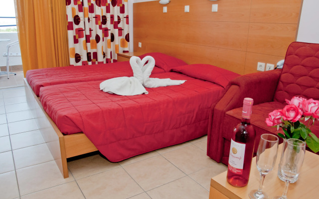 Hotel Tigaki's Star