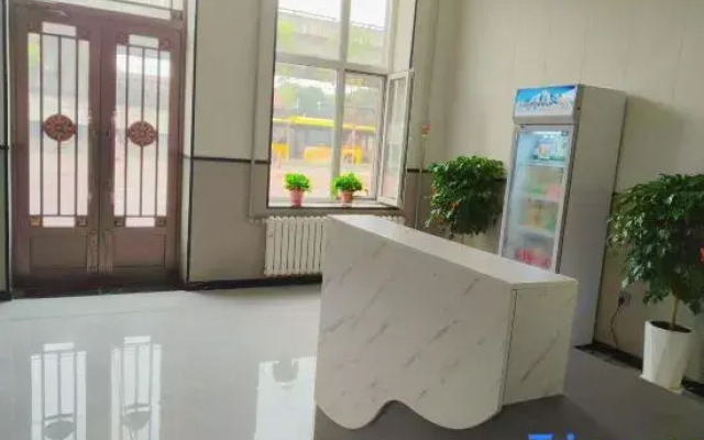 Yanuo Hotel