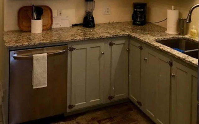 4 Bedroom, East Broughton Street