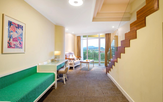 Sunshine Resort Intime Sanya