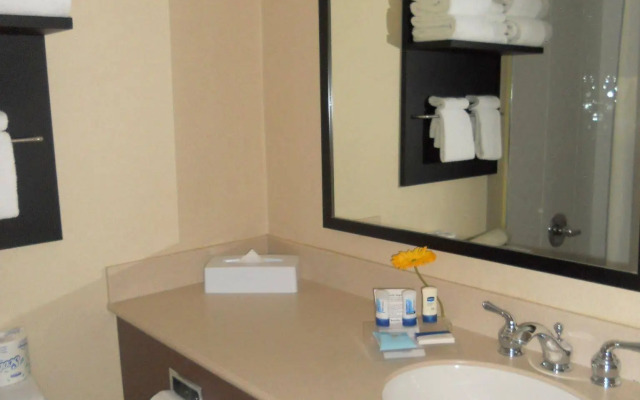 Park Inn & Suites by Radisson, Vancouver