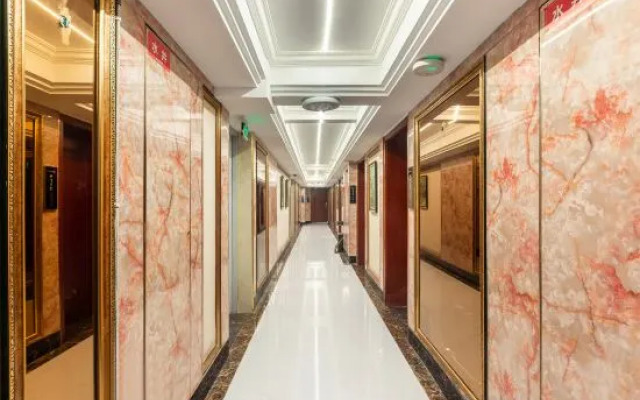 Rio Hotel (International Community Hotel)