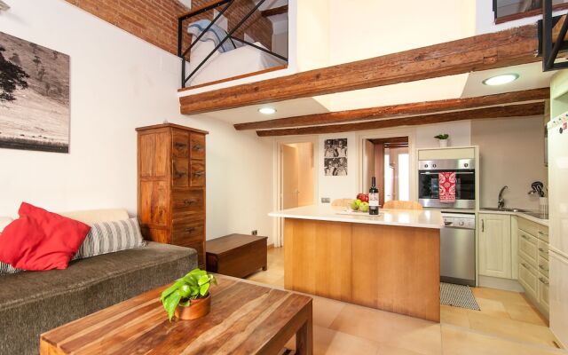 Bogatell Beach Stylish loft