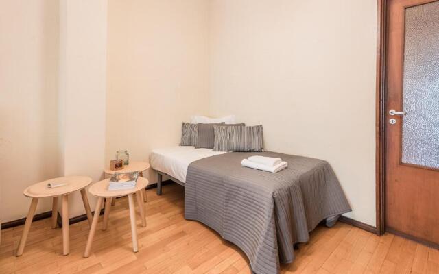 GuestReady - Over the rooftop