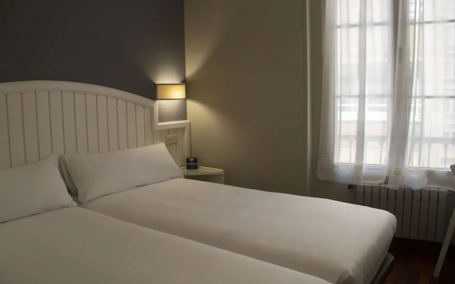 Alda Miramar Rooms