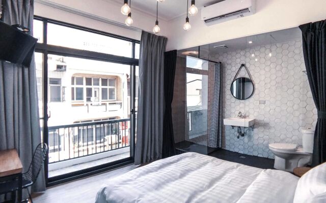 The Gatsby Apartment