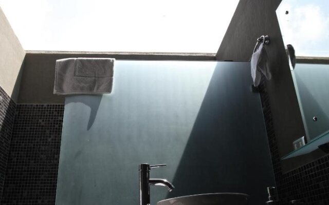 Hermosa Lofts