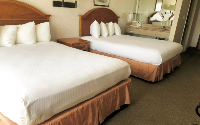 Huntington Beach Inn