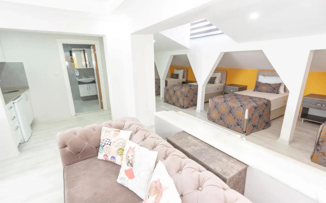 The Breeze Hotel