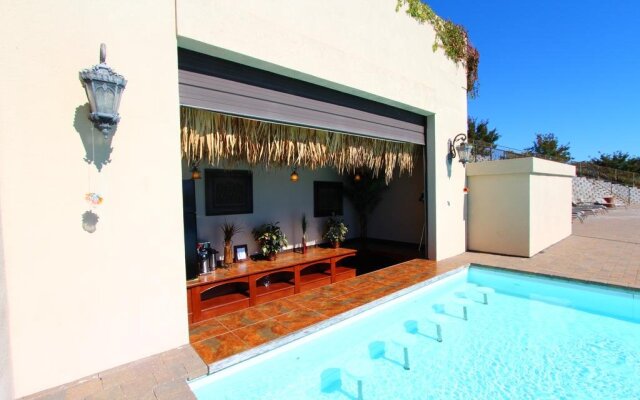 D'Monaco Luxury Resort