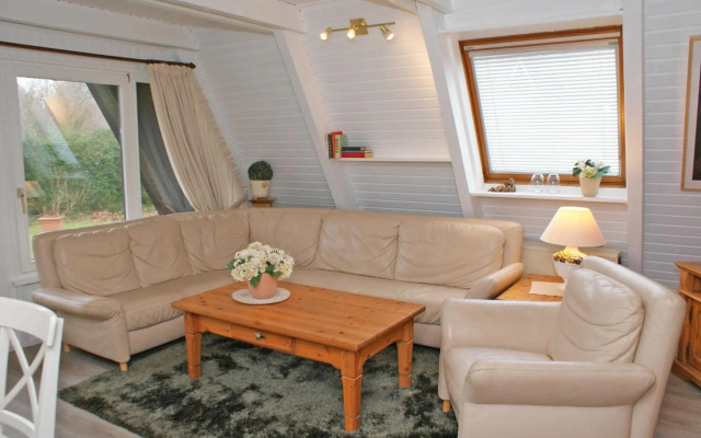 Zeltdachhaus _ grosse Terrasse _ m