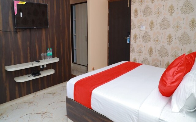 Hotel Golden Cherry