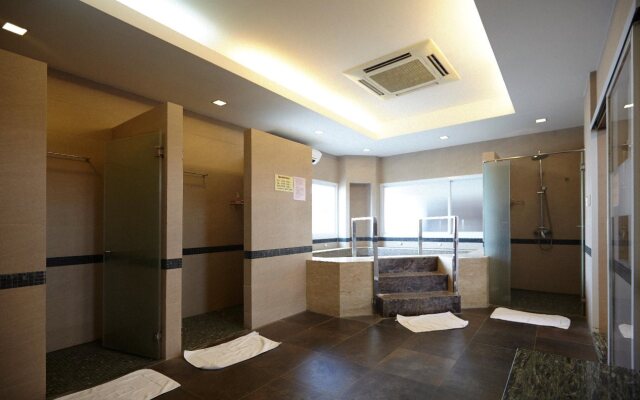 Lao Plaza Hotel