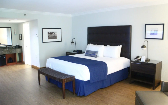 Miami Lakes Hotel