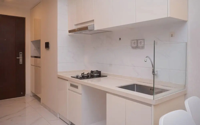 Elegant And Strategic 2Br Apartment At Sky House Bsd