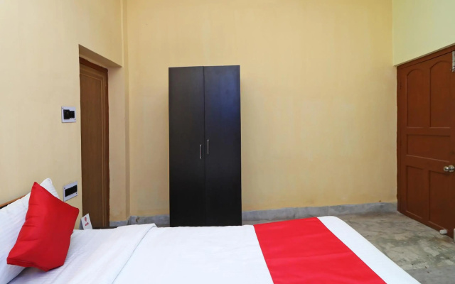 OYO 11530 Maa Tara Guest House