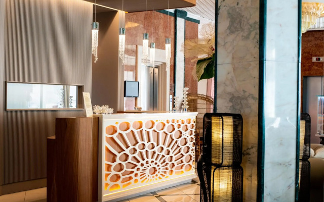 Hotel Carlton