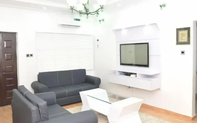 Keton Apartment