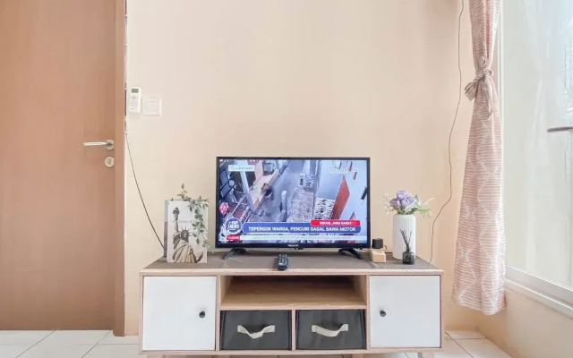Cream Tone 2Br At Podomoro Golf View Apartement