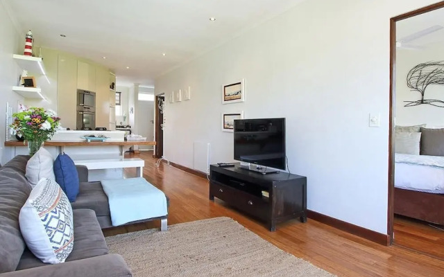 Vredenhof Self Catering Apartment