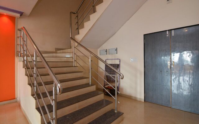 OYO 16903 Beyond Horizon Hotel