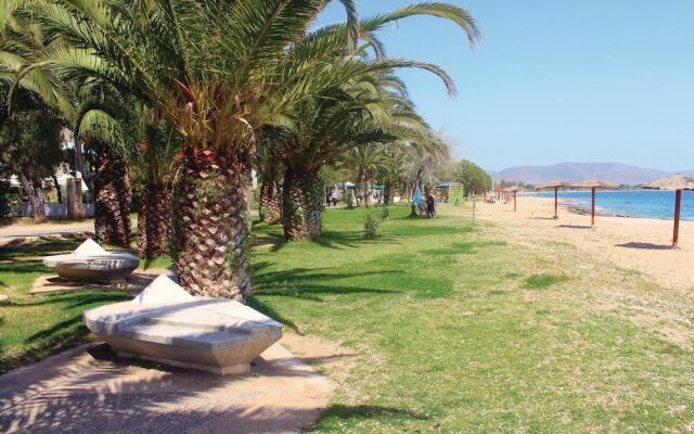 Awesome Home in Nea Makri With Wifi and 3 Bedrooms