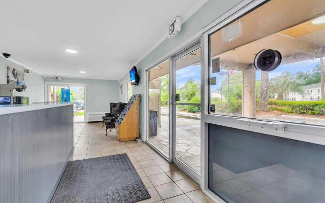 Motel 6 Summerville, SC – Charleston