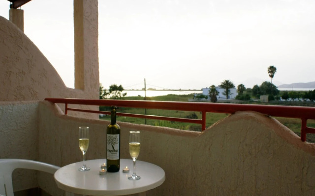 Golden Sun Hotel & Apartments
