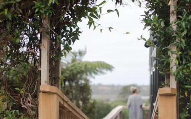 Tui & Nikau Cabins