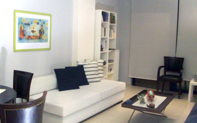 Posto City Center Apartment 200M From The Beach And Near Old Harbour