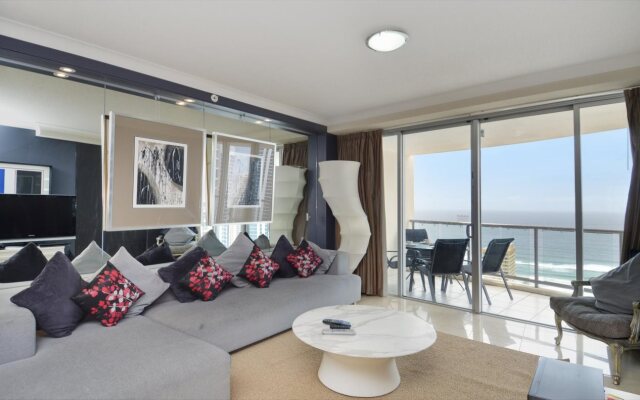 Mantra Towers of Chevron by Holiday Rentals Surfers Paradise