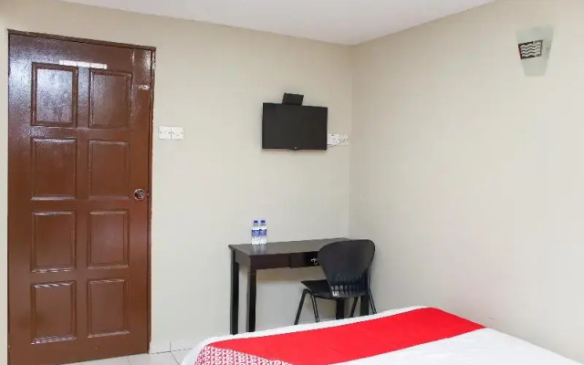 Prima Saujana Budget Hotel by Rooms
