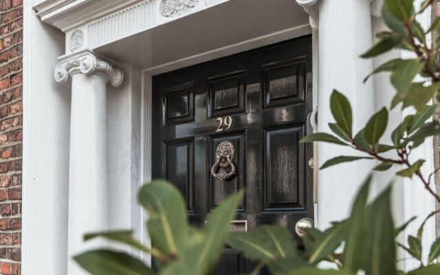 The Oscar Wilde Suite by 5STARSTAY