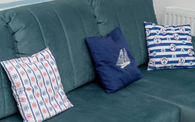 Two-bedroom Accepting Pets by Renters