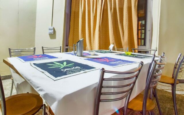 OYO 29251 The Roam Way