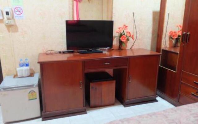 Thaveesinh Hotel