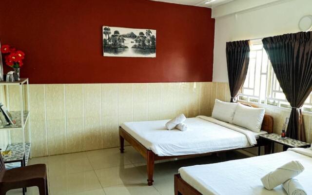 Route 76 Guest House